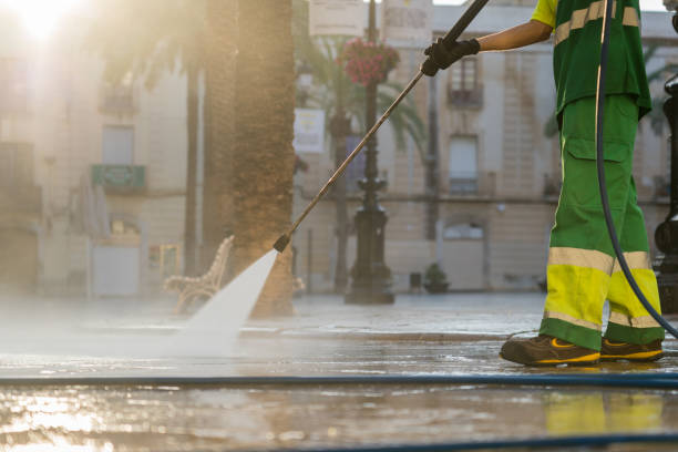Spring Cleaning in Westwood Lakes, FL